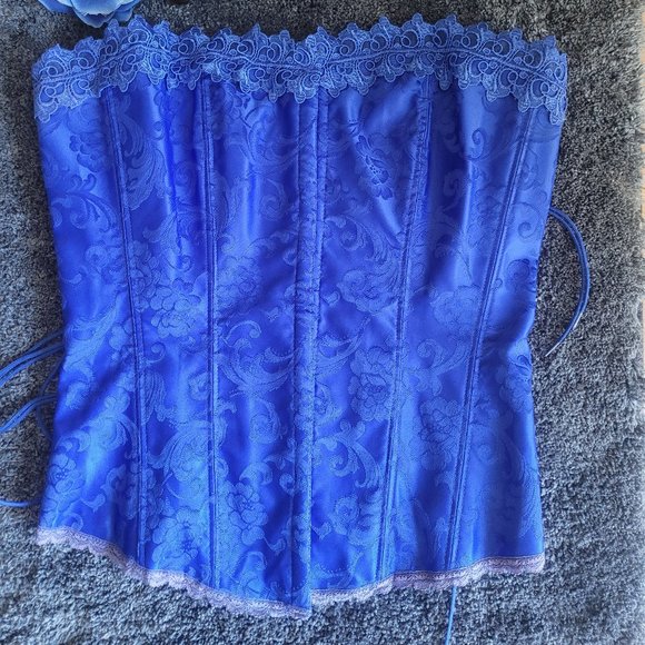 Fredericks of Hollywood Corest - Picture 7 of 9